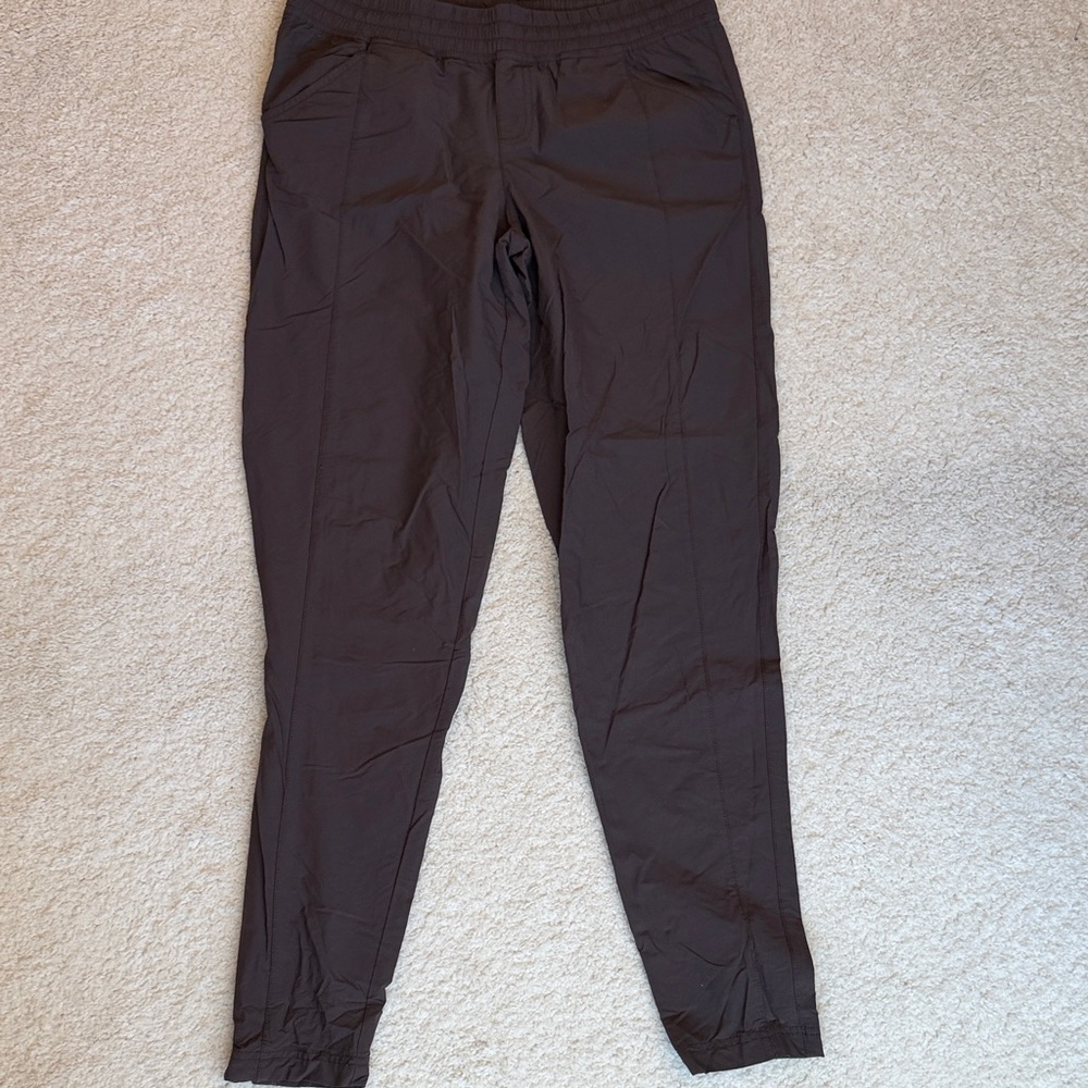 The North Face Women’s Athletic Jogger Pants
